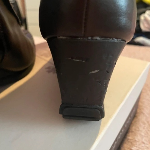 Principles Elegant Black Heeled Boots - Picture 5 of 5